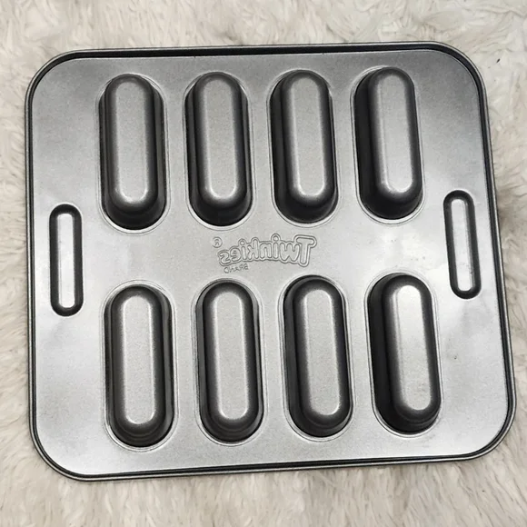 Hostess Twinkies Bake Set - Picture 4 of 8